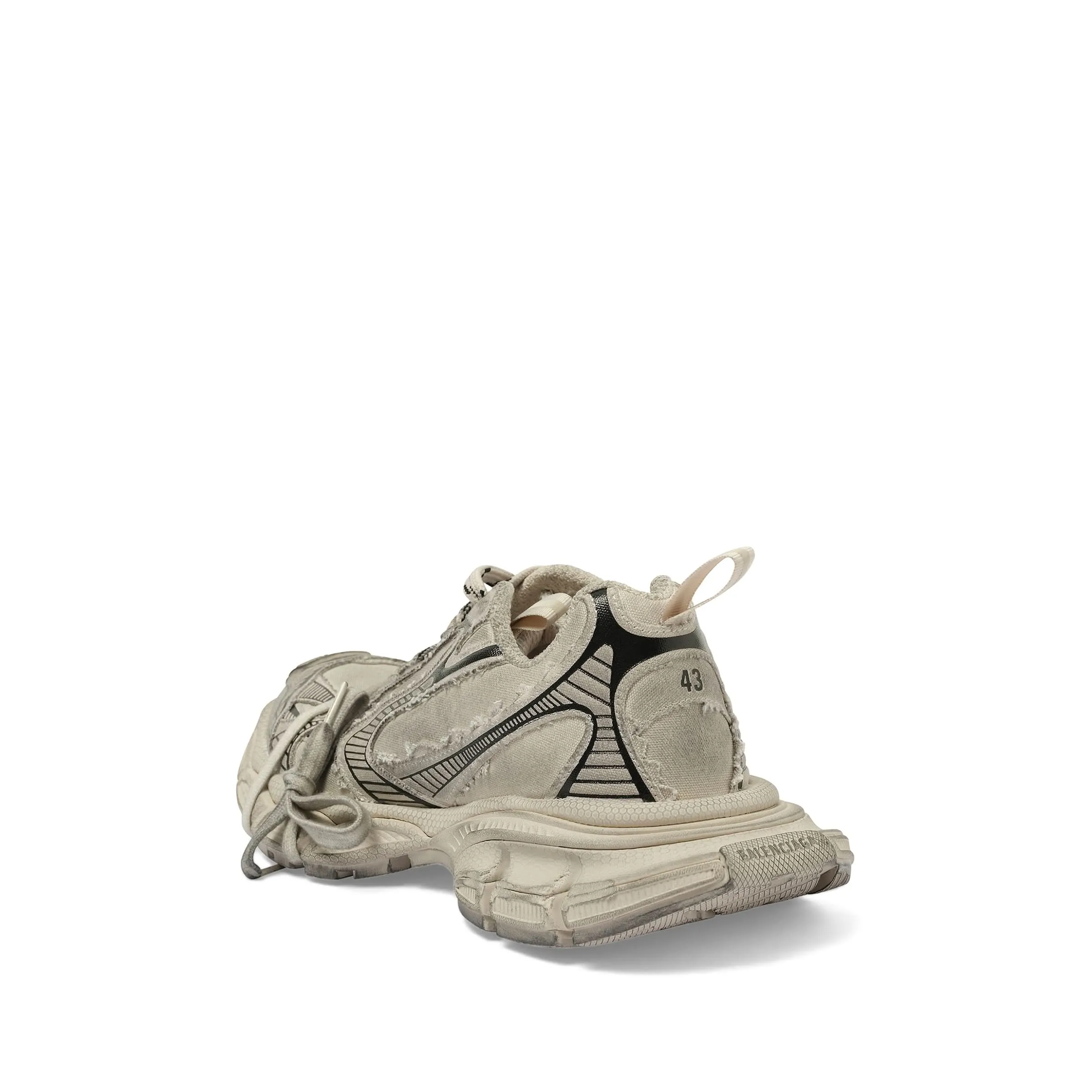 3XL Destroyed Canvas Sneaker in Beige