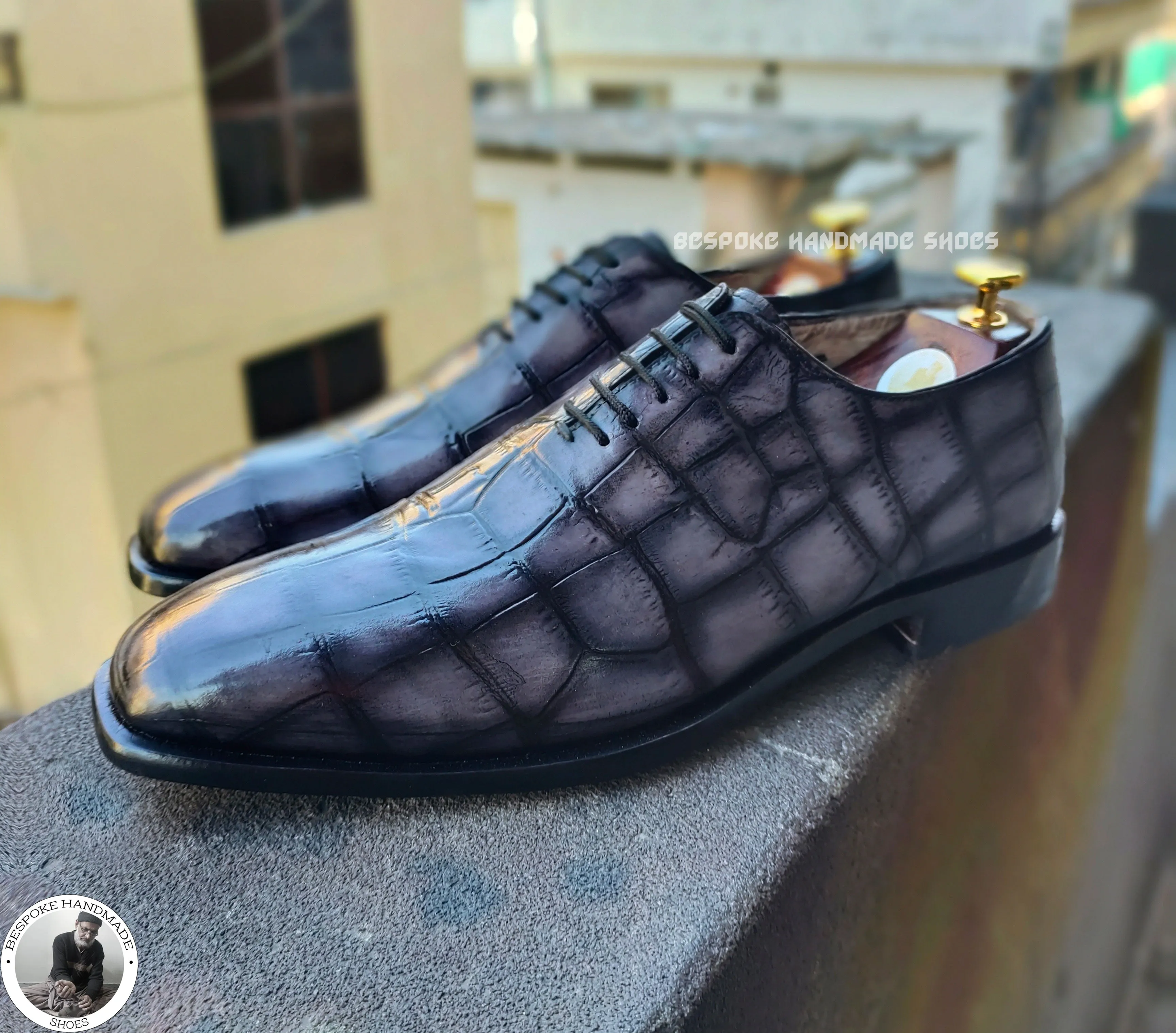 Bespoke Pure Handmade Grey Alligator Leather Black Shaded textured Lace Up Oxford Shoes For Men, Elegant Shoes For Men