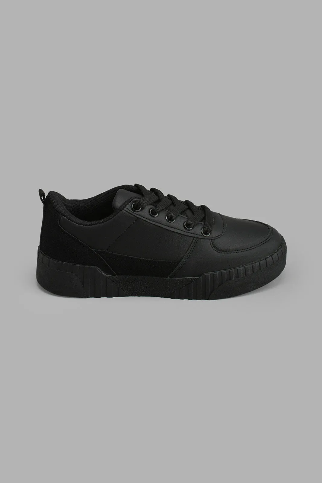 Black Ribbed Sneaker