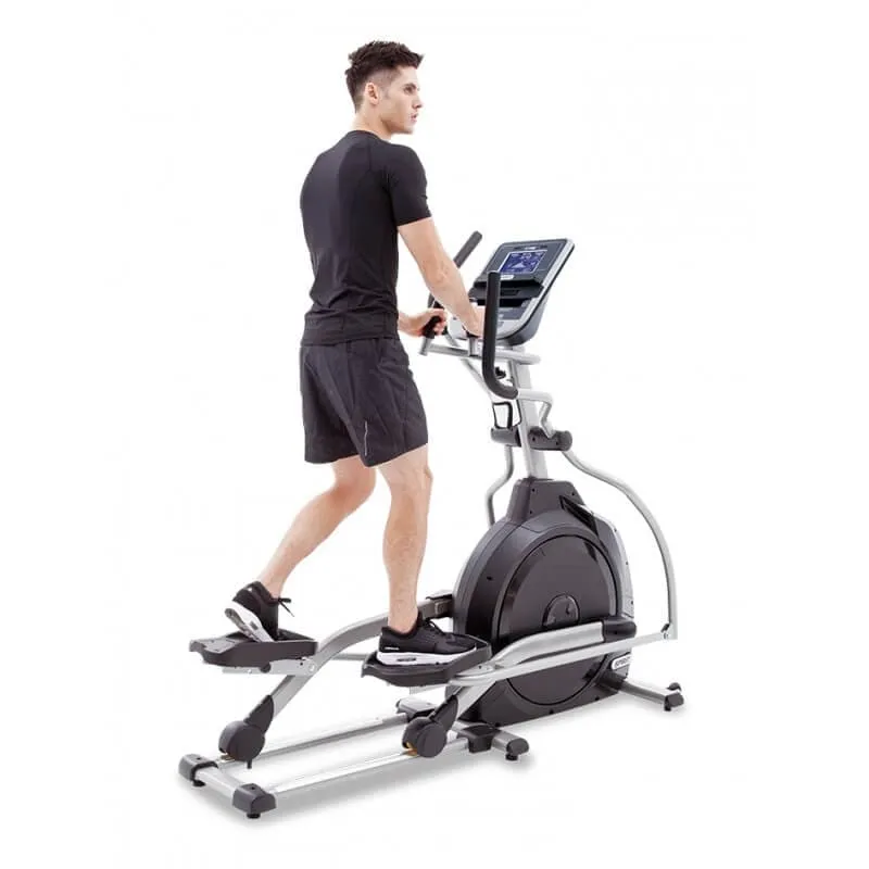 CLEARANCE: Spirit SXE195 Elliptical Cross Trainer