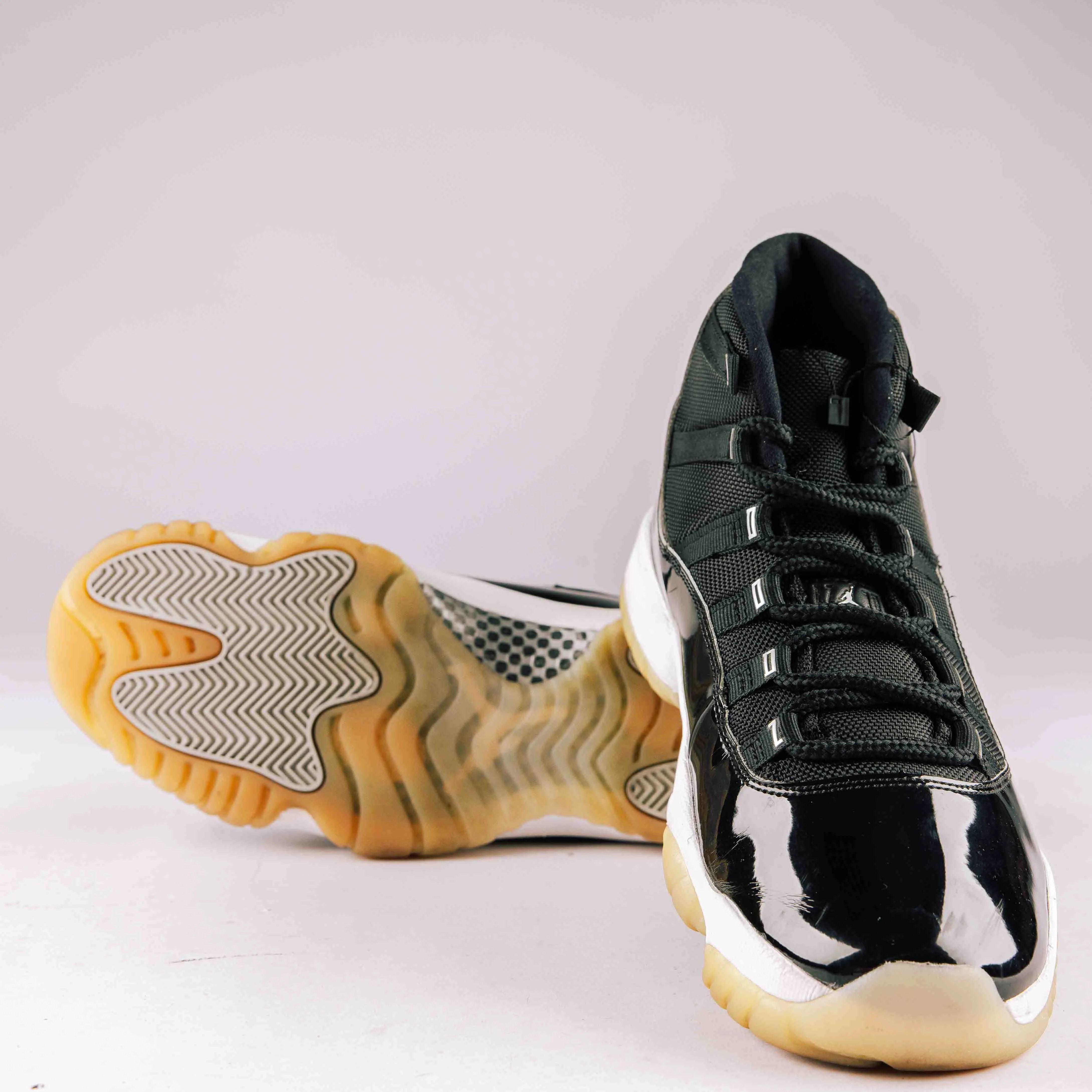 Jordan 11 Retro Jubilee - Used - 0020