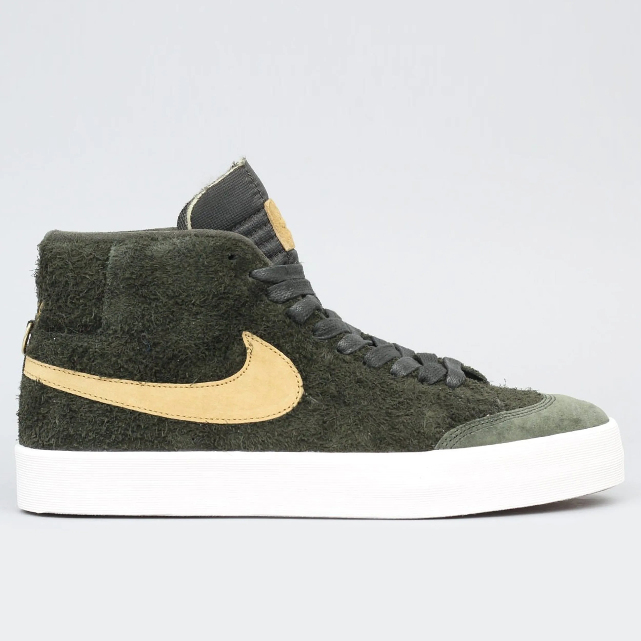 Nike SB Blazer Mid QS Shoes Sequoia / Flat Gold