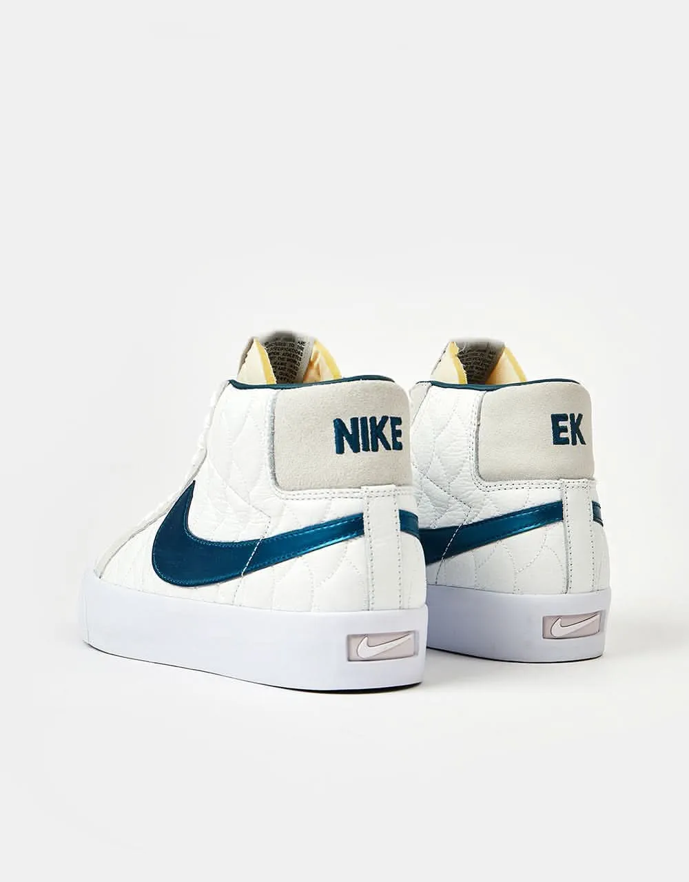 Nike SB Zoom Blazer Mid Skate Shoes - Summit White/Nightshade-White