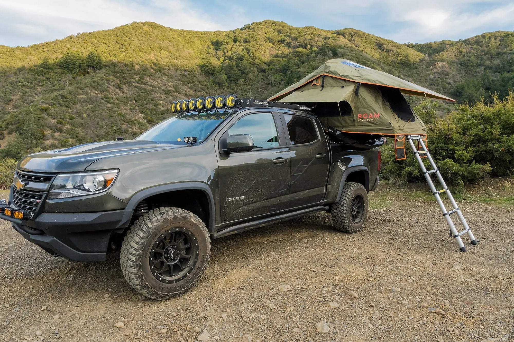 ROAM - The Vagabond Lite - Rooftop Tent