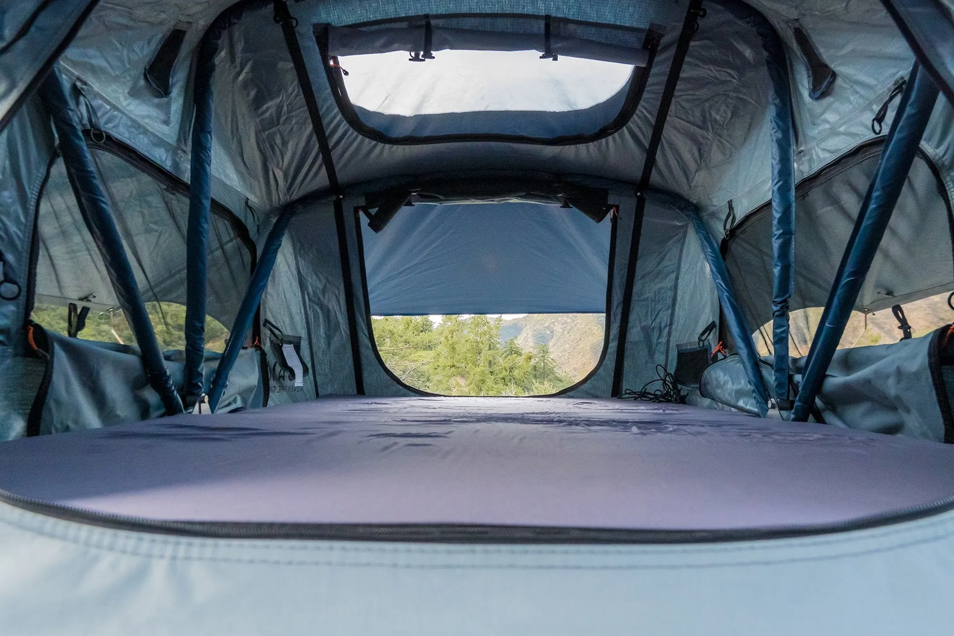 ROAM - The Vagabond Lite - Rooftop Tent