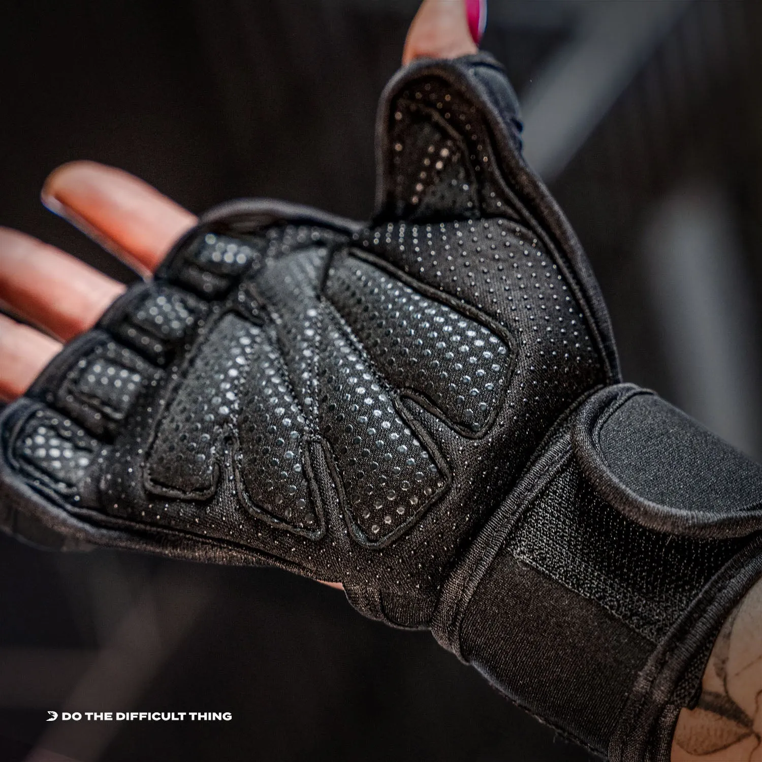 Ventilated Weightlifting Gloves With Wrist Support