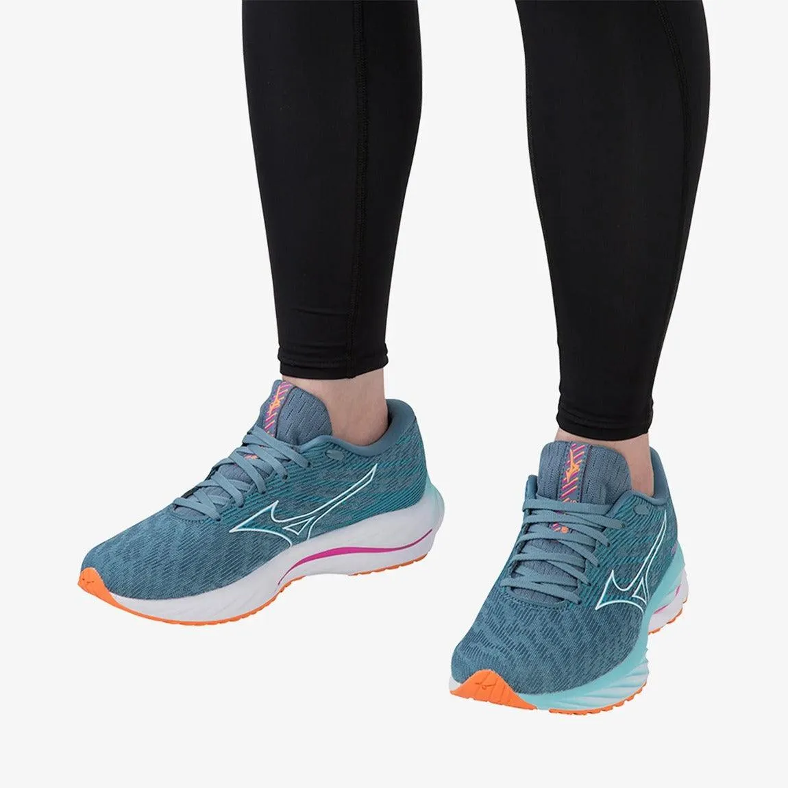 Wave Rider 26 Running Shoes - Women